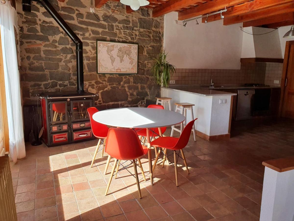 Auro Blanc- Allotjament Turistic Santa María de Corcó Eksteriør billede